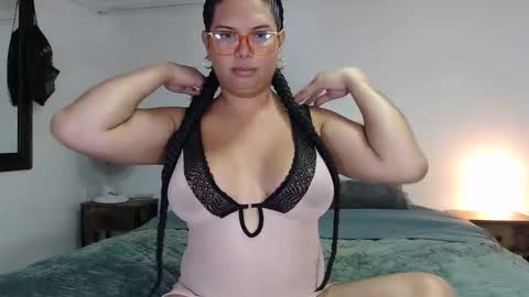 FLOR SALVAJE online show from 10-12-25, 05:45
