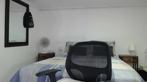 FLOR SALVAJE online show from 12-23-25, 12:41