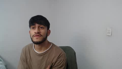 Snapshot of latinbunny7779 chatting on 12-11-24, 10:38 camilo online show from 12-11-24, 10:38