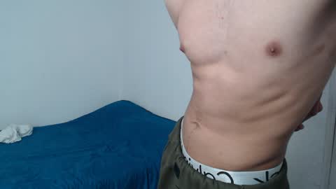 Snapshot of latinbunny7779 chatting on 01-30-25, 03:00 camilo online show from 01-30-25, 03:00