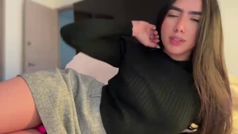 Hi -  online show from 03-25-26, 03:18