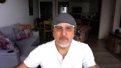 QS - INDEPENDENT MODEL online show from 01-26-25, 05:34