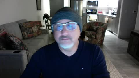 QS - INDEPENDENT MODEL online show from 02-09-25, 04:46