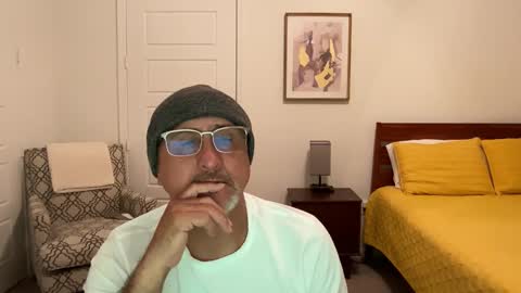 QS - INDEPENDENT MODEL online show from 11-10-25, 03:27