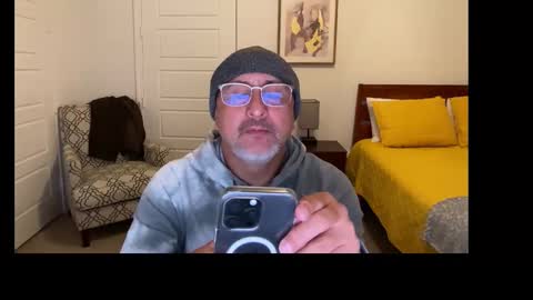 QS - INDEPENDENT MODEL online show from 12-04-25, 06:01