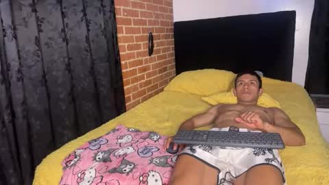 latinosadictosalsexo online show from 03-03-26, 04:29