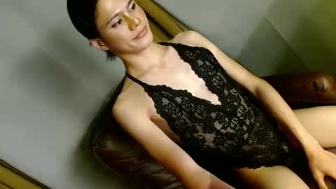 latrina_ online show from 04-04-26, 10:40