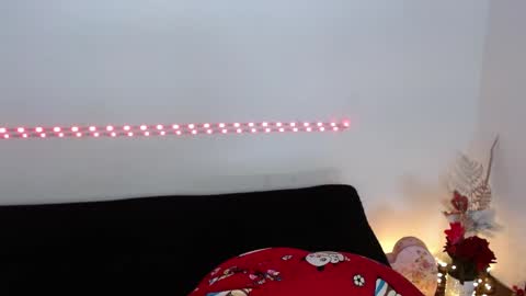 lau_24 online show from 04-27-26, 02:59