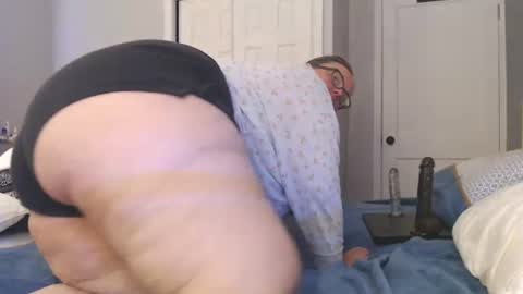 Snapshot of laulauma chatting on 06-16-26, 12:35 LauLauMa online show from 06-16-26, 12:35