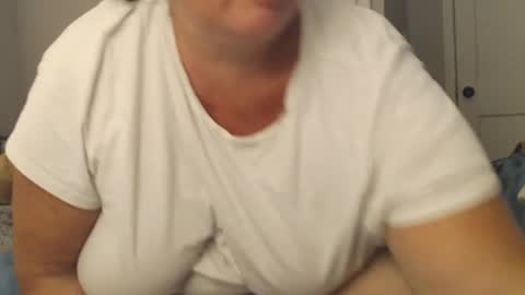 Snapshot of laulauma chatting on 07-02-26, 03:23 LauLauMa online show from 07-02-26, 03:23