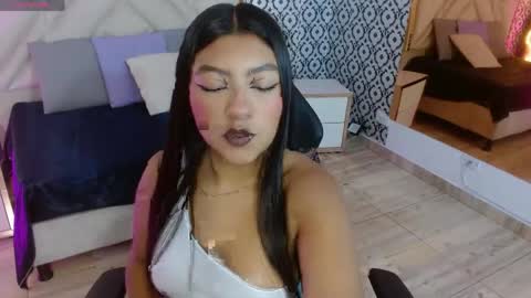 laulin_tay online show from 05-07-26, 03:56