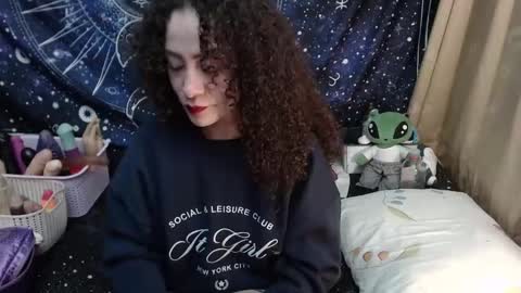  Wen  online show from 02-11-25, 11:33