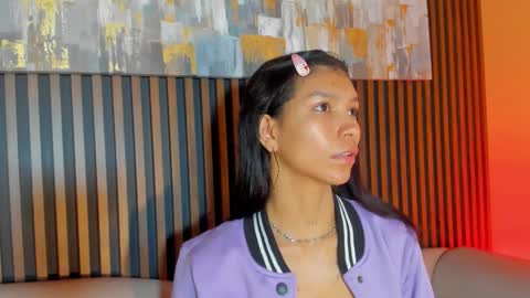 Laura online show from 12-20-25, 12:23