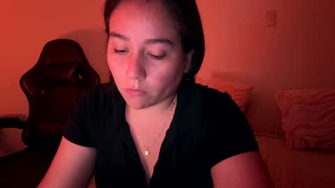 laura online show from 02-18-26, 02:40