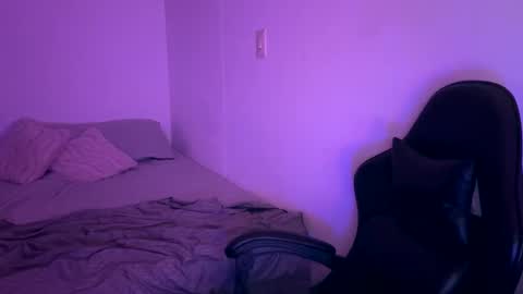 laura online show from 03-27-26, 12:49