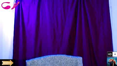 Snapshot of laura_fountain_ chatting on 02-07-25, 02:26 weedcam Curly Laura OF    online show from 02-07-25, 02:26