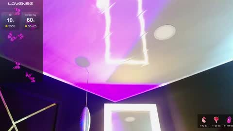 Snapshot of laura_hentai chatting on 02-11-25, 01:09 Laura online show from 02-11-25, 01:09