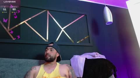 Snapshot of laura_hentai chatting on 02-19-25, 03:28 Laura online show from 02-19-25, 03:28