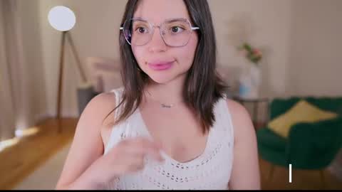 Laura Lee. online show from 02-16-25, 02:09