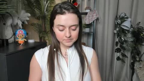 Samantha online show from 04-17-26, 03:48