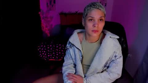 Laura Rose online show from 10-09-25, 03:04