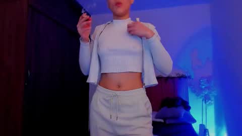 Laura Rose online show from 01-07-26, 06:10