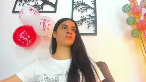 LAURA SOE online show from 02-14-25, 06:40