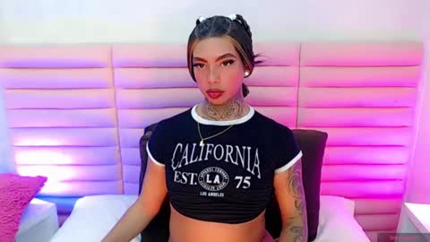 Laura online show from 04-09-26, 04:45