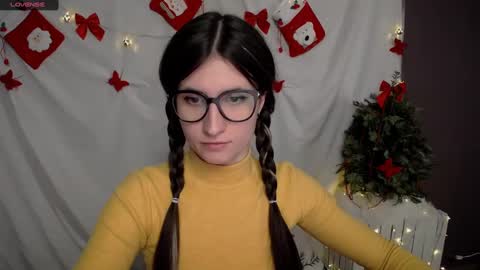 Laura online show from 12-09-24, 11:04