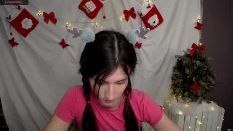 Laura online show from 12-10-24, 09:12