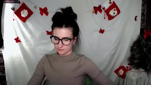Laura online show from 01-05-25, 11:48