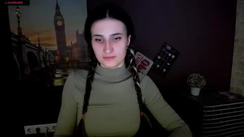 Laura online show from 01-22-25, 10:18