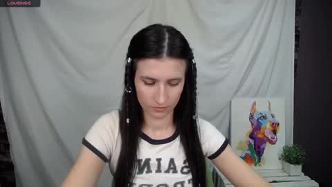 Laura online show from 03-09-25, 09:35