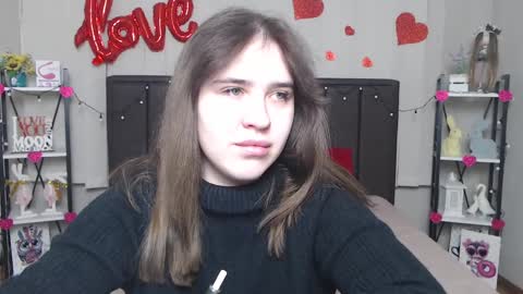 LauraHlot online show from 02-23-25, 06:23