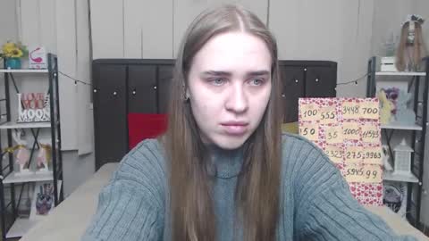 LauraHlot online show from 10-09-25, 05:38