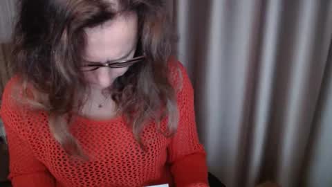 Lauraoven1 online show from 11-03-25, 07:31