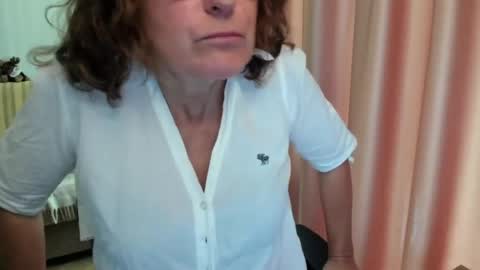 Lauraoven1 online show from 07-30-26, 07:07