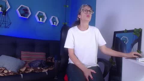 Snapshot of laurasofia45 chatting on 03-01-26, 11:12 Laura Sofia online show from 03-01-26, 11:12