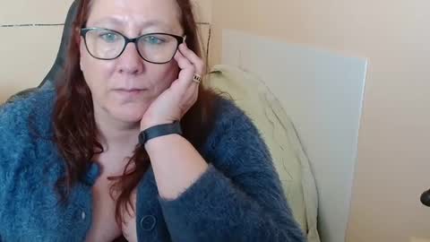 laureanne online show from 02-04-25, 01:48