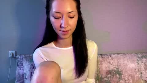 laurelimaino online show from 07-08-26, 04:44