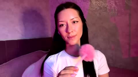 laurelimaino online show from 07-26-26, 04:47
