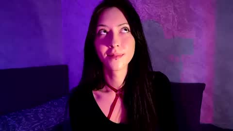 laurelimaino online show from 08-05-26, 04:21