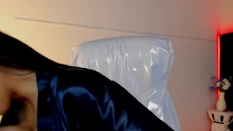 Lauren online show from 03-31-26, 06:52