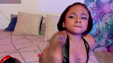 Lauren online show from 03-07-25, 03:40