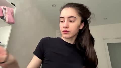 laurenadupuy online show from 07-06-26, 01:19
