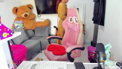 SF online show from 05-22-26, 03:17