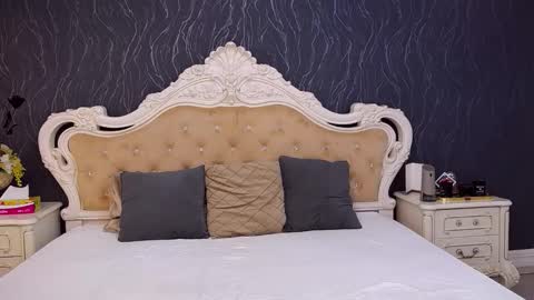 Laura online show from 02-20-26, 05:57