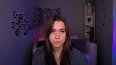 Laure online show from 03-20-26, 10:20