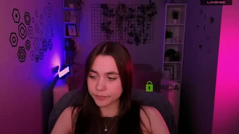 Laure online show from 06-02-26, 11:56