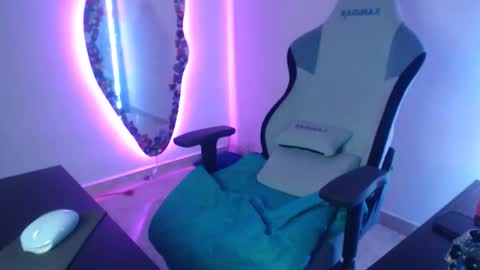 Lauren online show from 03-17-26, 11:41